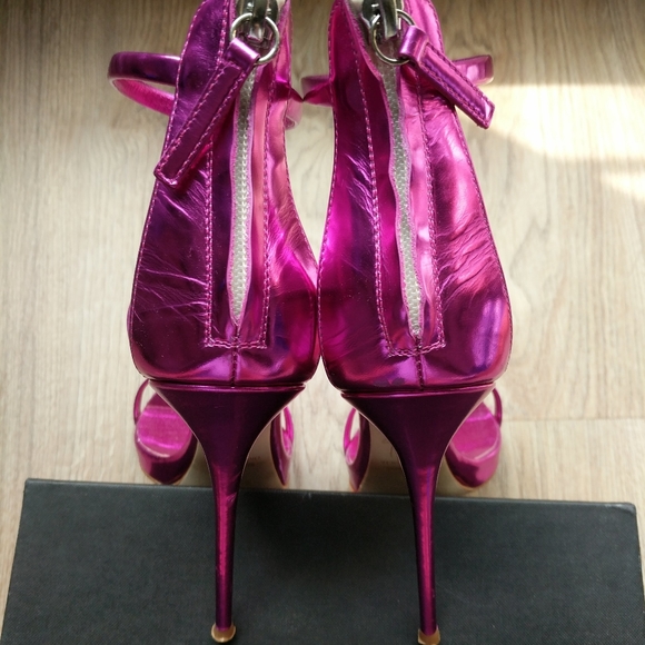 Giuseppe Zanotti Harmony Stiletto High Heel Sandal - Picture 4 of 10